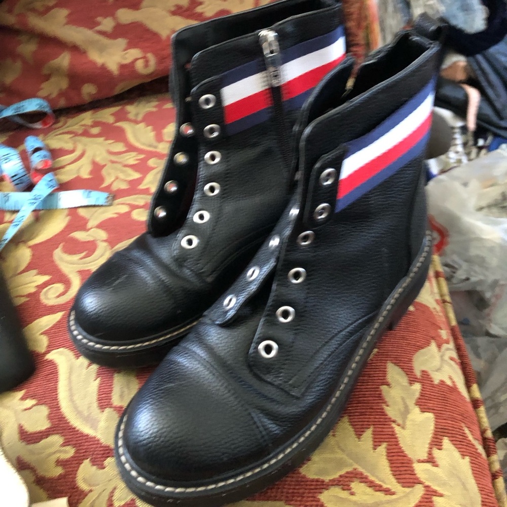 Tommy Hilfiger ankle boots
